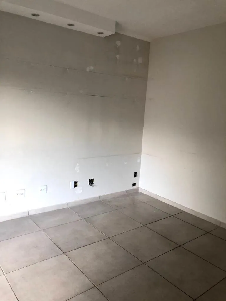 Imagem Prédio Comercial na melhor região da cidade e no segundo melhor corredor do Campolim de esquina