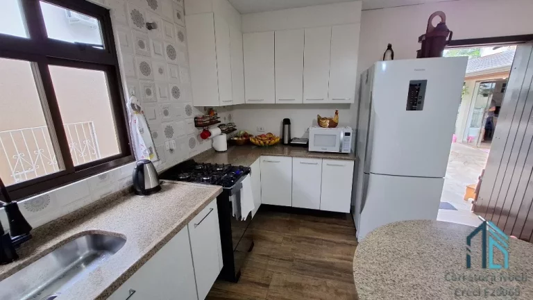 Imagem Casa térrea com EDÍCULA, 04 quartos sendo 02 suítes, em São José dos Pinhais PR