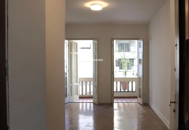 Imagem Apartamento à venda em Higienópolis, São Paulo-SP: 3 quartos, 2 banheiros, 1 vaga e 123m² de área!
