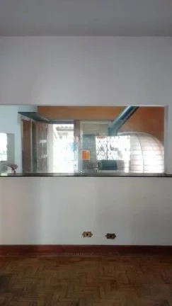 Imagem CASA COMERCIAL AMPLA PARA LOCAÇÃO NA POMPÉIA