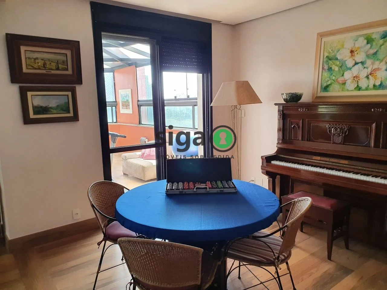 Imagem Apartamento de Alto Padrão no Morumbi - 337m², 4 Suítes, 6 Vagas e Vista Panorâmica