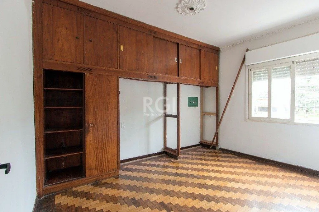 Imagem Apartamento para Venda - 101m², 3 dormitórios, 1 vaga - Menino Deus