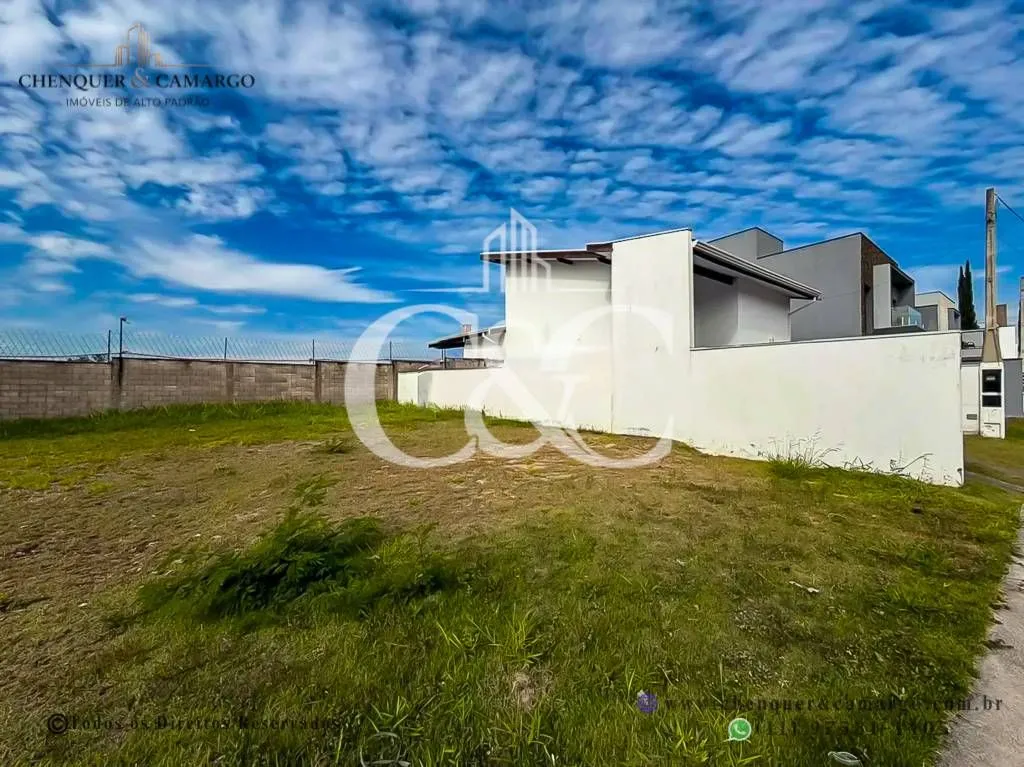 Imagem Terreno à venda no Reserva da Mata Jundiaí, 150m² plano, vista para mata e sem vizinho de fundo