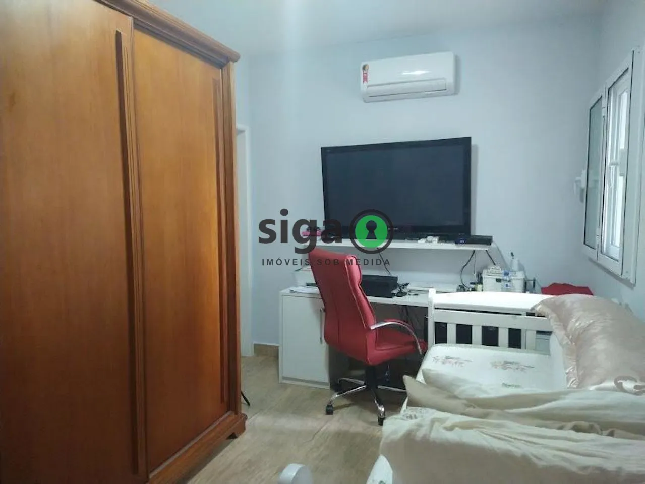 Imagem Casa de Condomínio com 10 residências, no Morumbi