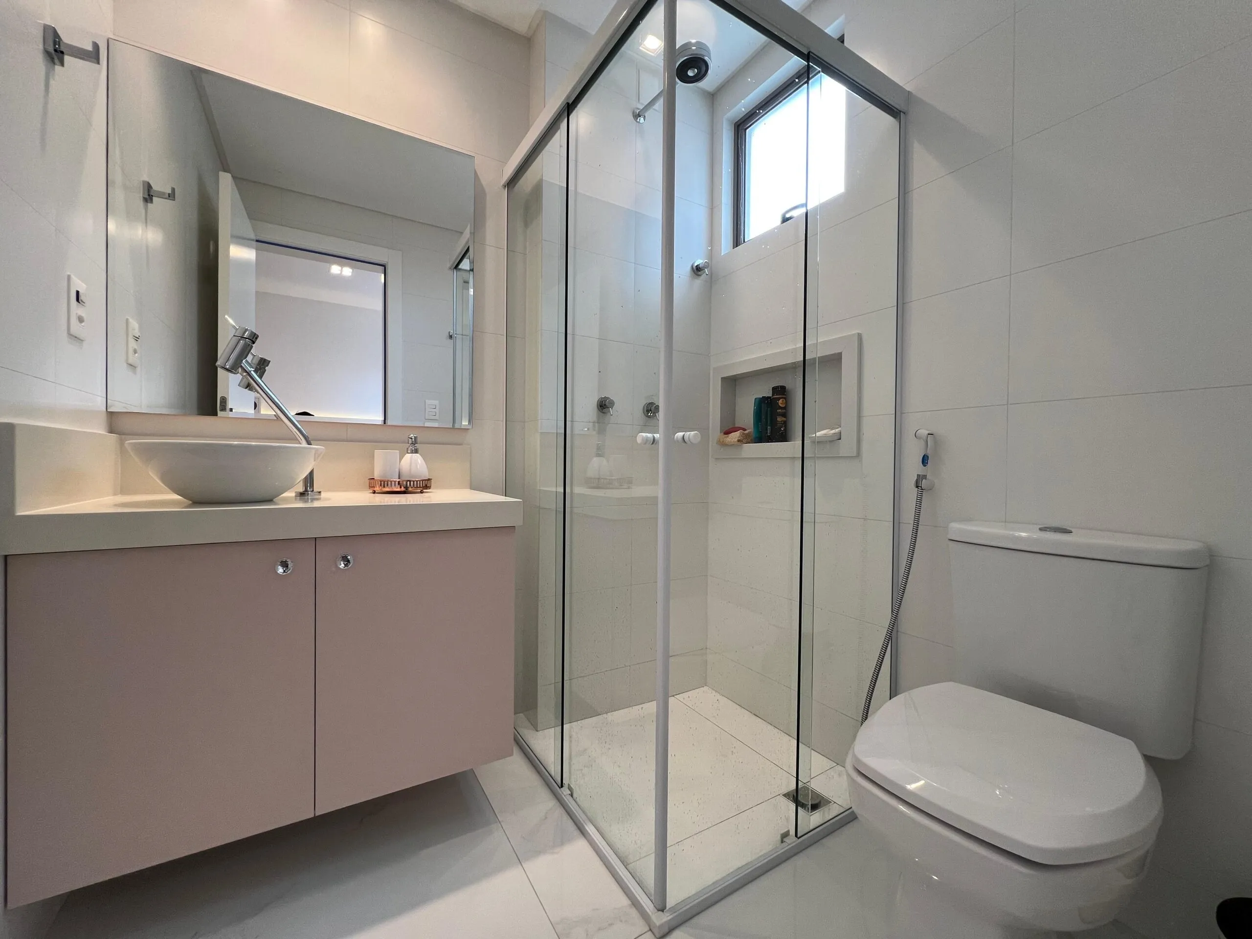 Imagem Apartamento à venda com 198m2 por R$ 3.500.000,00