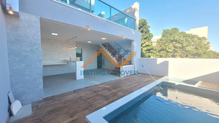 Imagem Casa Duplex no bairro Caravelas