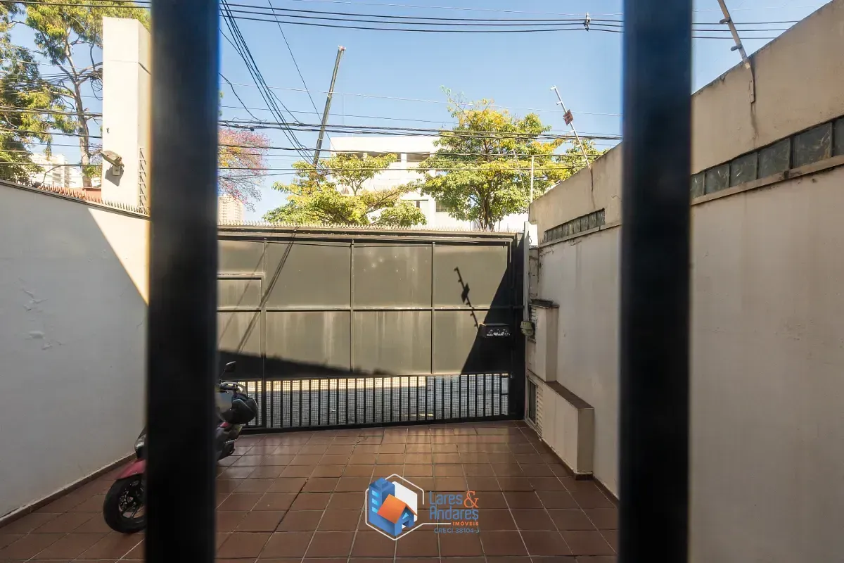 Imagem Casa comercial para venda em Moema, 140m²