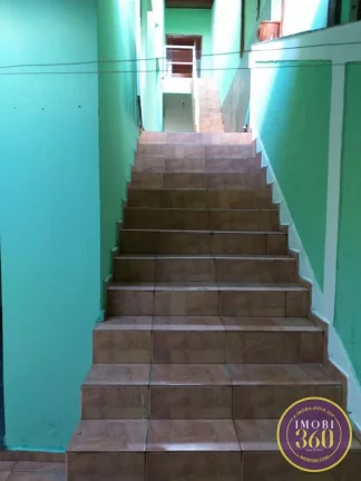 Imagem *Excelente Sobrado à Venda - Conforto e Praticidade!*