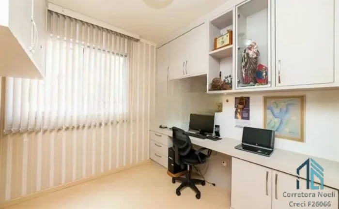 Imagem Apartamento ensolarado (permuta), 03 quartos c/suíte, 02 vagas, Semi mobiliado no Ahú em Curitiba PR