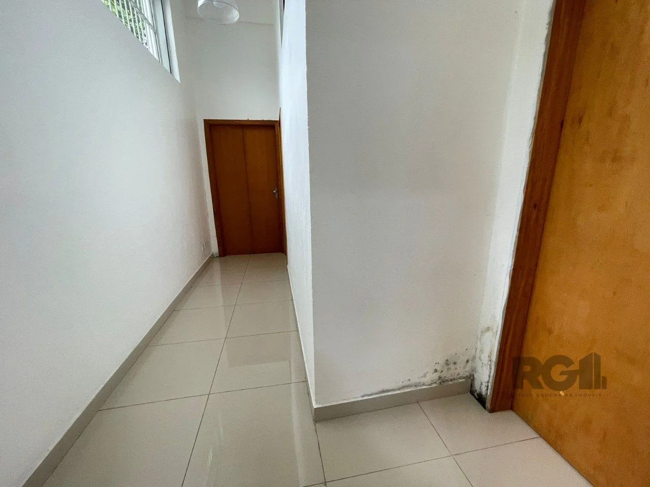 Imagem Prédio comercial 225m², com 5 lojas individuais, pé direito alto Vila Conceição.