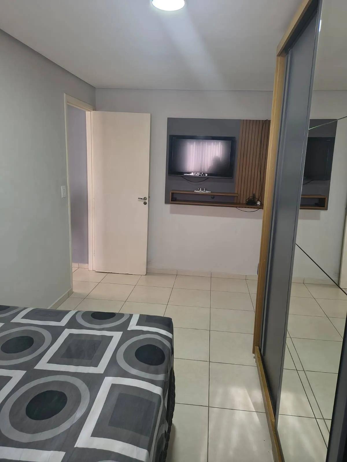 Imagem Apartamento - 2 Dorms, 1 Vaga, Varanda, Lazer Completo.