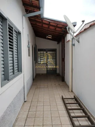 Imagem Casa 3 dormitórios ( 1 suíte), 2 vagas, Jd. Morumbi Sjc.