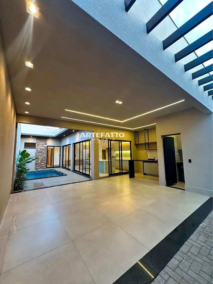 Foto do imóvel Casa à venda em Franca, Vila Industrial, com 3 quartos, 140m2