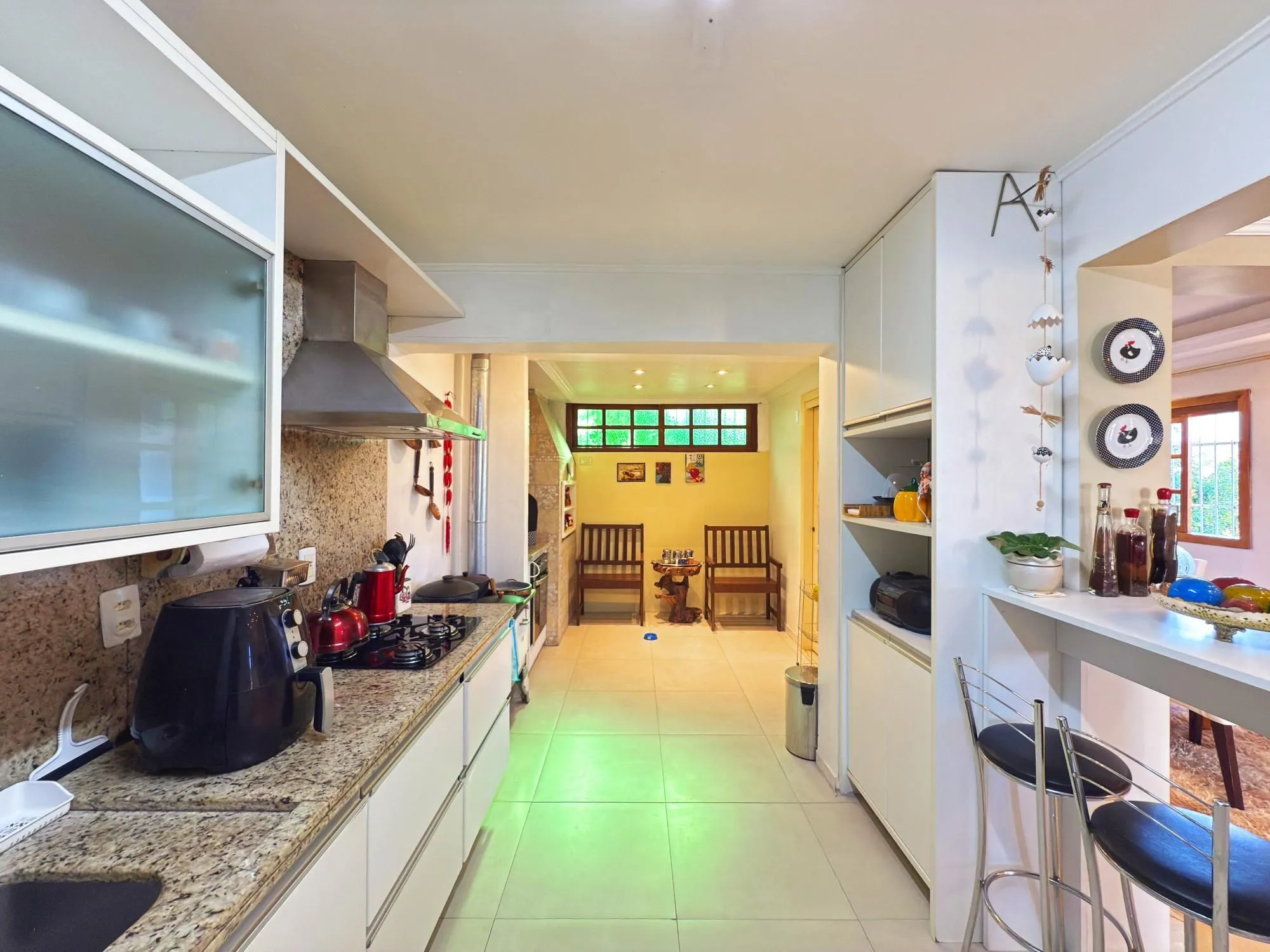Imagem Casa em condomínio bairro Tristeza, com 185m² privativos.