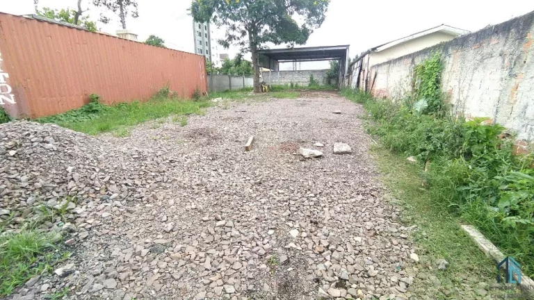 Foto do imóvel (PERMUTA) Terreno a venda 480 m² no Parolin em Curitiba Pr