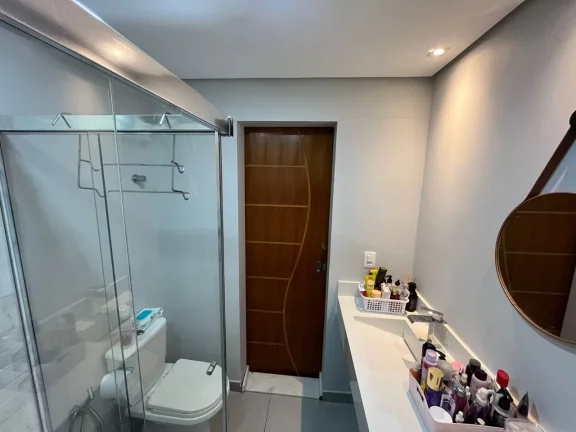 Imagem LINDA CASA RECÉM REFORMADA NA CIDADE PATRIARCA 198M², 5 QUARTOS COM 3 SUÍTES E GARAGEM PARA 2 CARROS