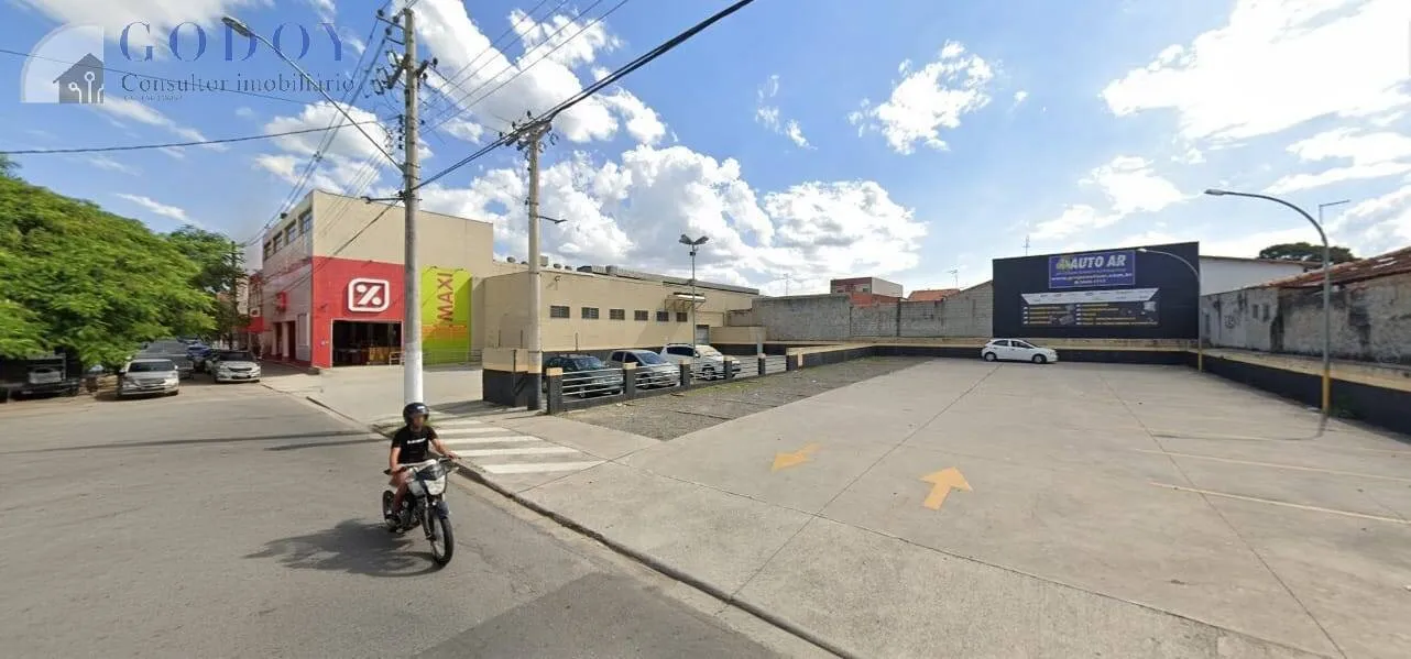 Imagem Galpão Comercial para Locação na Avenida Principal - 2.400m² de Oportunidad