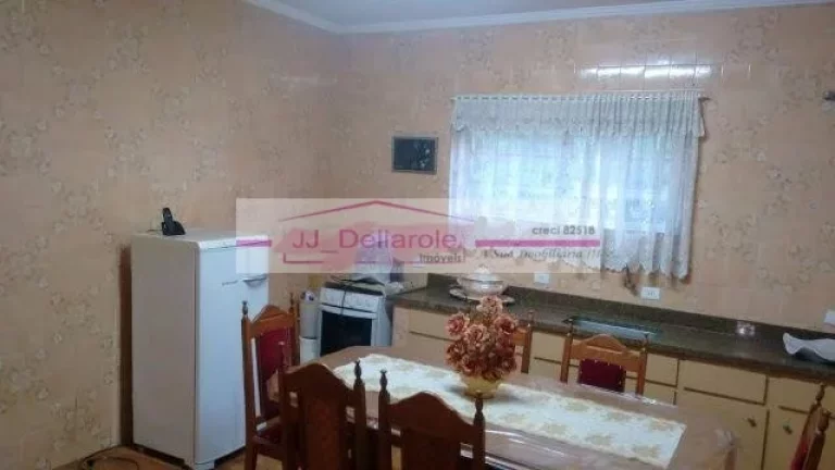 Imagem CHÁCARA com 2 casas dentro da cidade, - CONFORTO E LAZER para VOCÊ e SUA Família MORAR BEM E COM ...