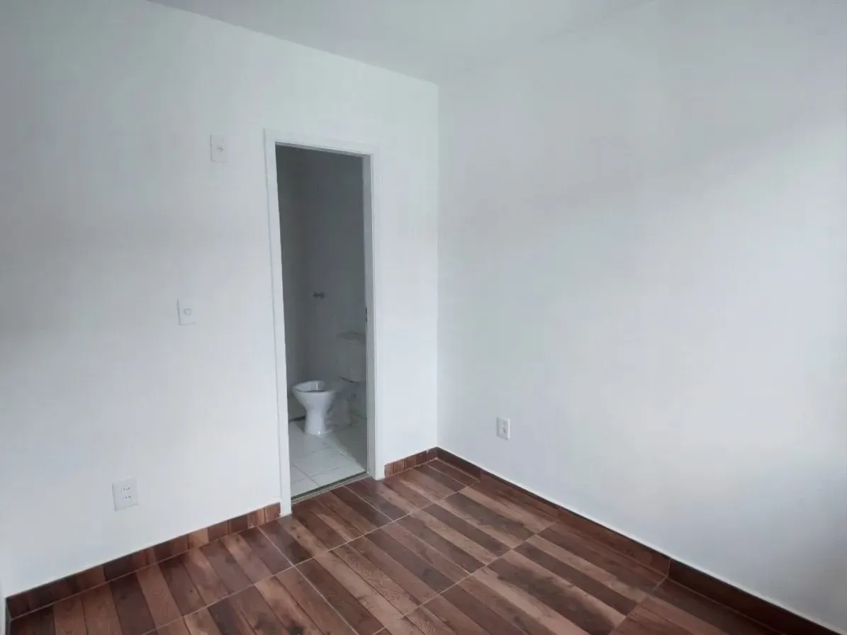 Imagem Casa de Condomínio com 2 Quartos para Alugar, 57,33 m² em Jardim Colônia - Jacareí