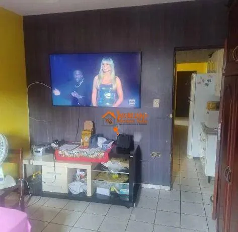 Imagem Sobrado com 6 dormitórios à venda, 200 m² por R$ 795.000 - Jardim Paraventi - Guarulhos/SP