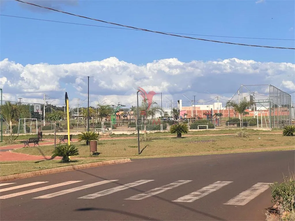 Imagem Lote/Terreno de 318m² no bairro Residencial Vila Da Mata I, em Lençóis Paulista