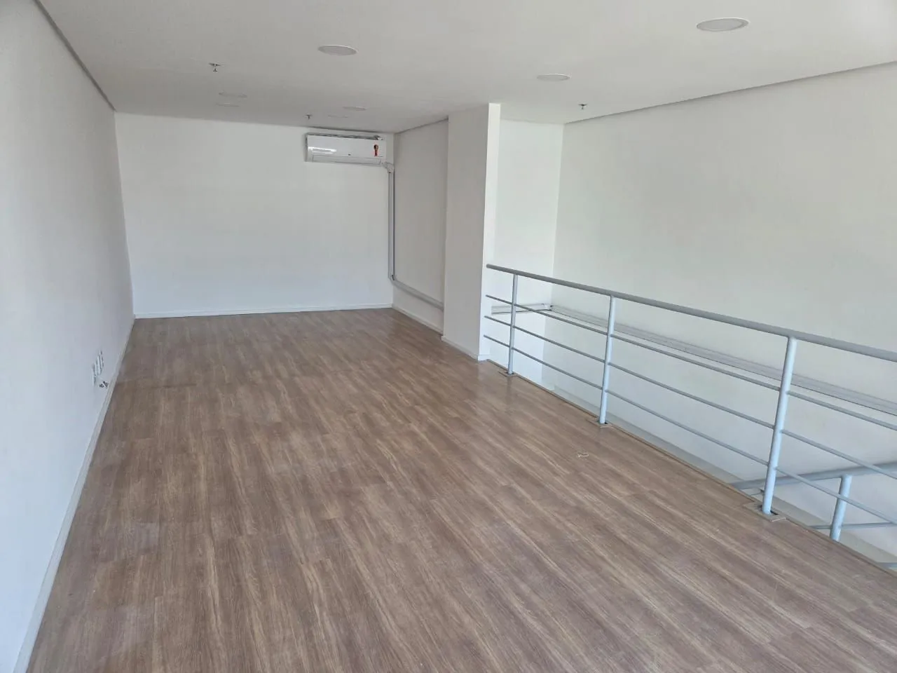 Imagem Duplex em Floresta