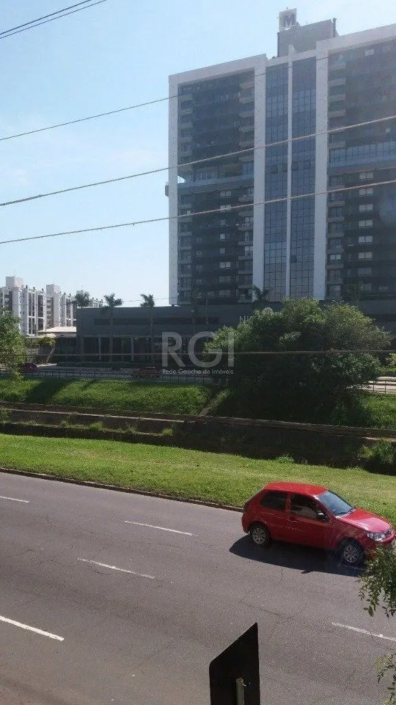 Imagem Apartamento para Venda no Partenon de 2 dormitórios