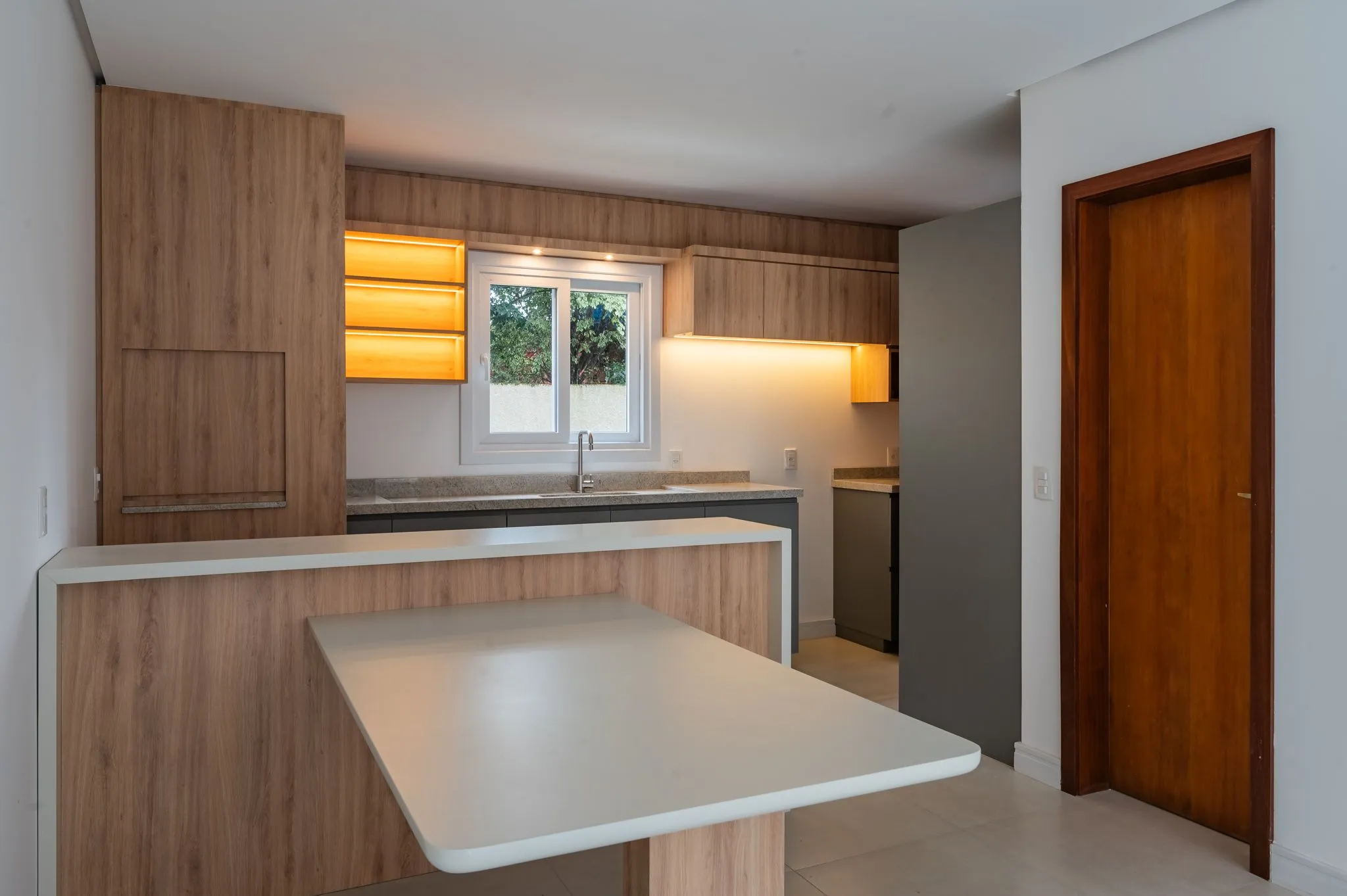 Imagem Casa à venda em Gramado, Varzea Grande, com 2 quartos, 82.5m2