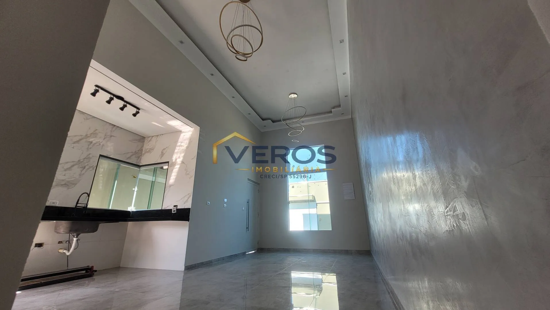 Imagem Casa térrea a venda com 3 dormitórios Bairro Gaivotas Caraguatatuba