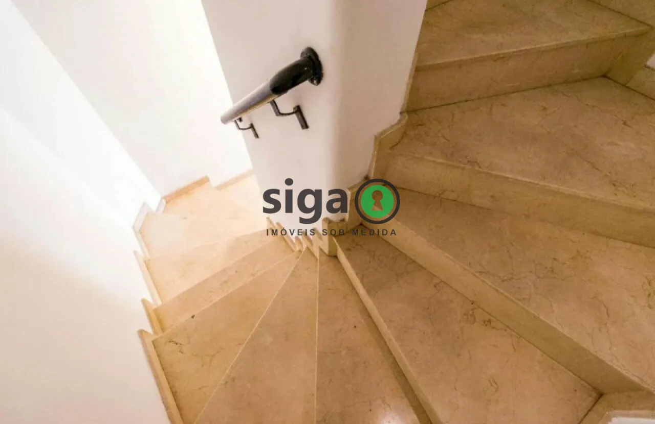 Imagem Casa com 3 suítes, lazer privativo e varanda com piscina!