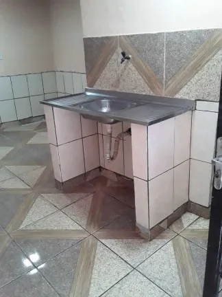 Foto do imóvel Kitnet com 1 Quarto para Alugar, 28 m² em Guaratiba - Rio de Janeiro