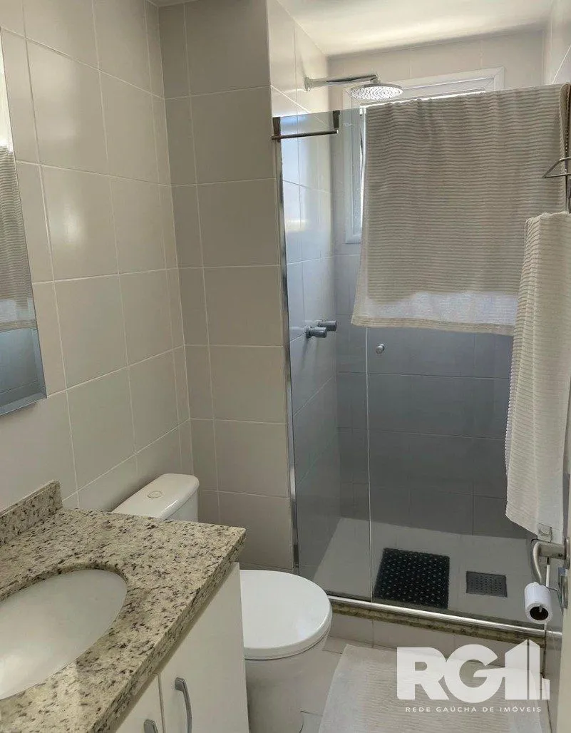 Imagem Apartamento à venda com 2 dormitórios transformado em 1 (facilmente reversível), suíte, com 69,04m², 2 vagas de garagem.