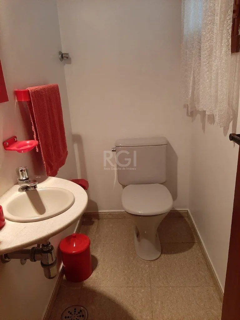Imagem Casa Condominio para Venda - 129.58m², 3 dormitórios, sendo 1 suites, 4 vagas - Cavalhada