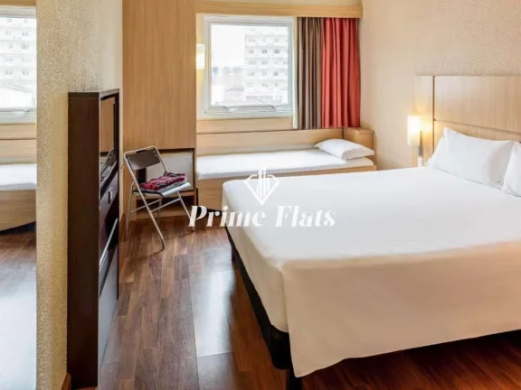 Imagem Flat disponível para venda no Hotel Ibis Blumenau, com 30m², 1 dormitório e 1 vaga