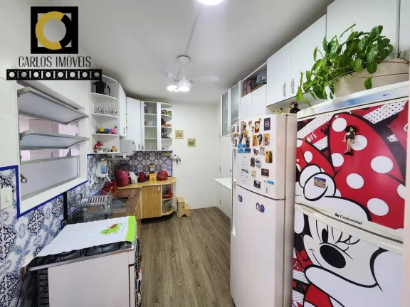 Imagem Ótimo Apartamento 2 dorm. com garagem Box Ponta da Praia