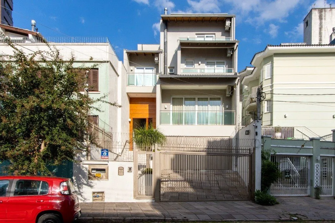 Imagem Casa com 5 suites com area privativa 714,00