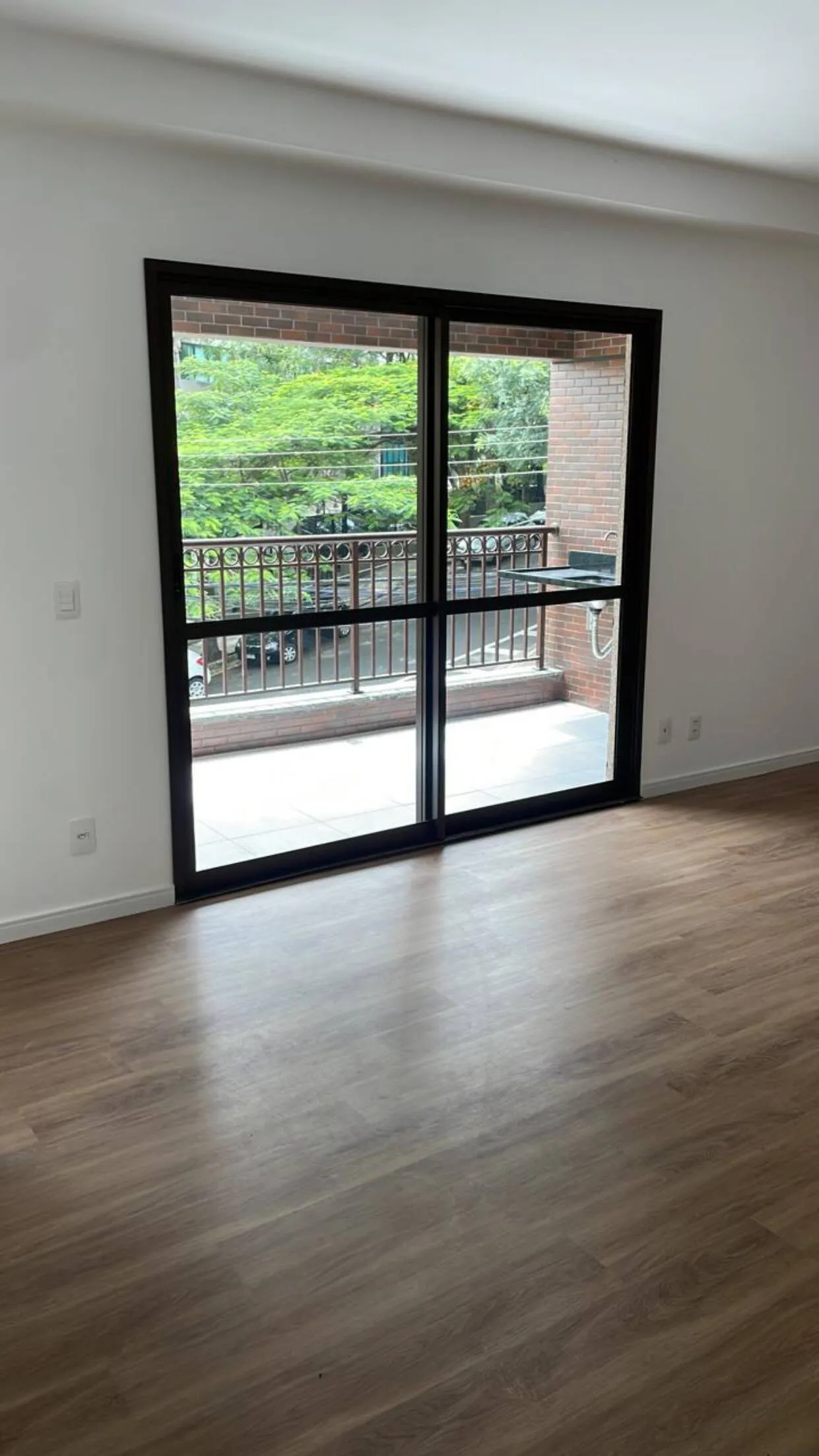 Imagem Apartamentos com 3 suítes à venda no Alphaville