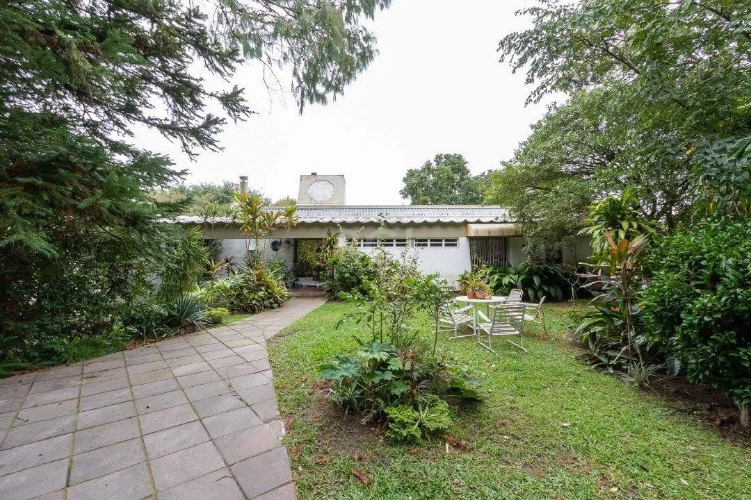 Imagem Casa para Venda - 600m², 3 dormitórios, sendo 1 suites, 8 vagas - Vila Assunção