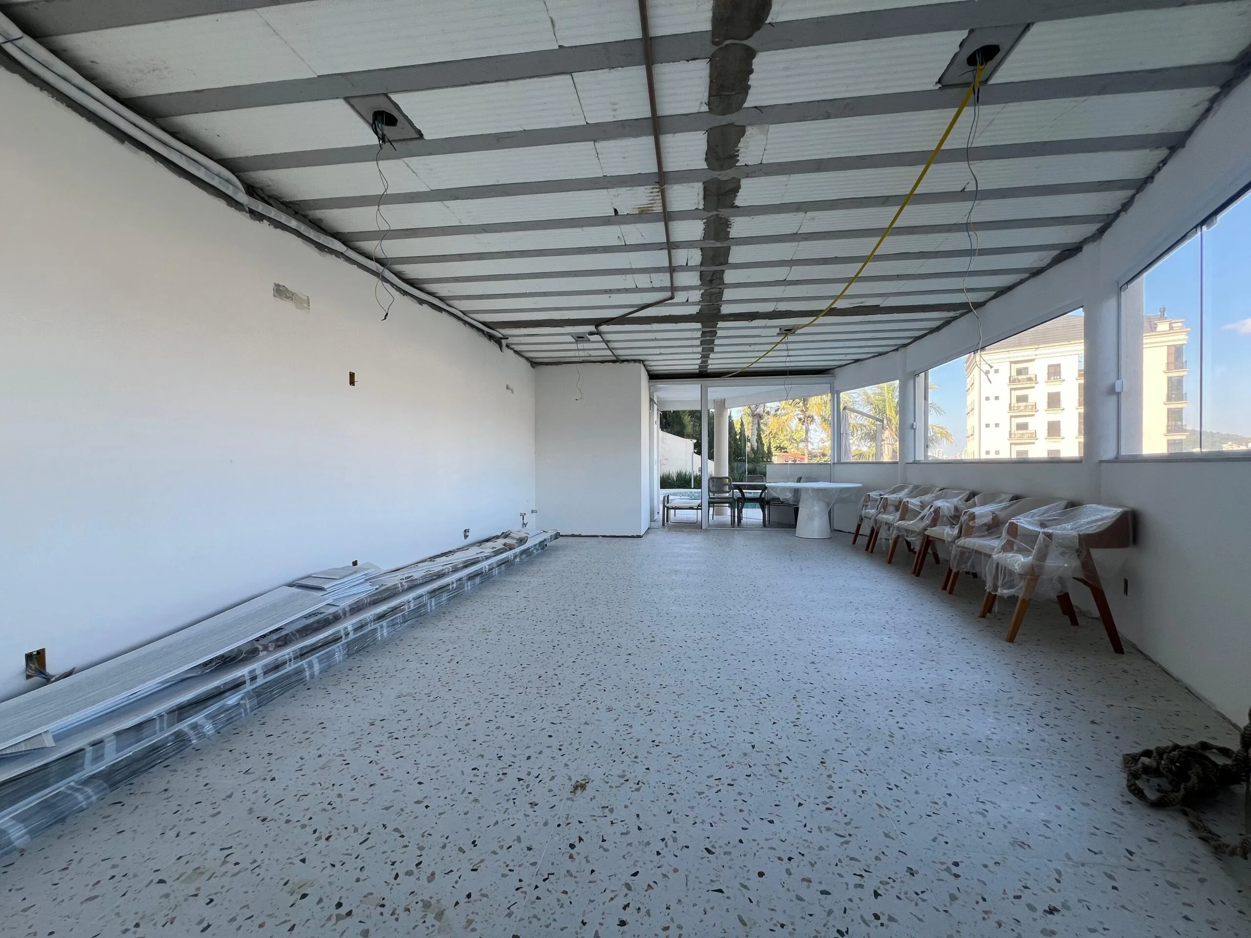 Imagem Casa com vista para o mar à venda com 200m2 por R$ 2.950.000,00