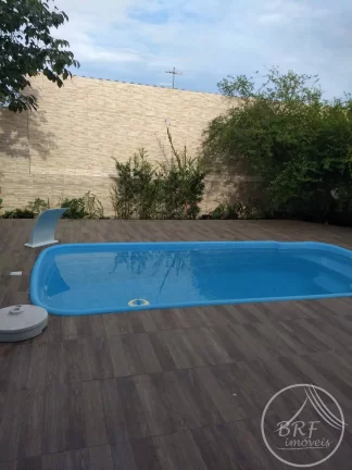 Imagem Vendo Excelente Casa de Alvenaria na Praia do Meio Palhoça SC
