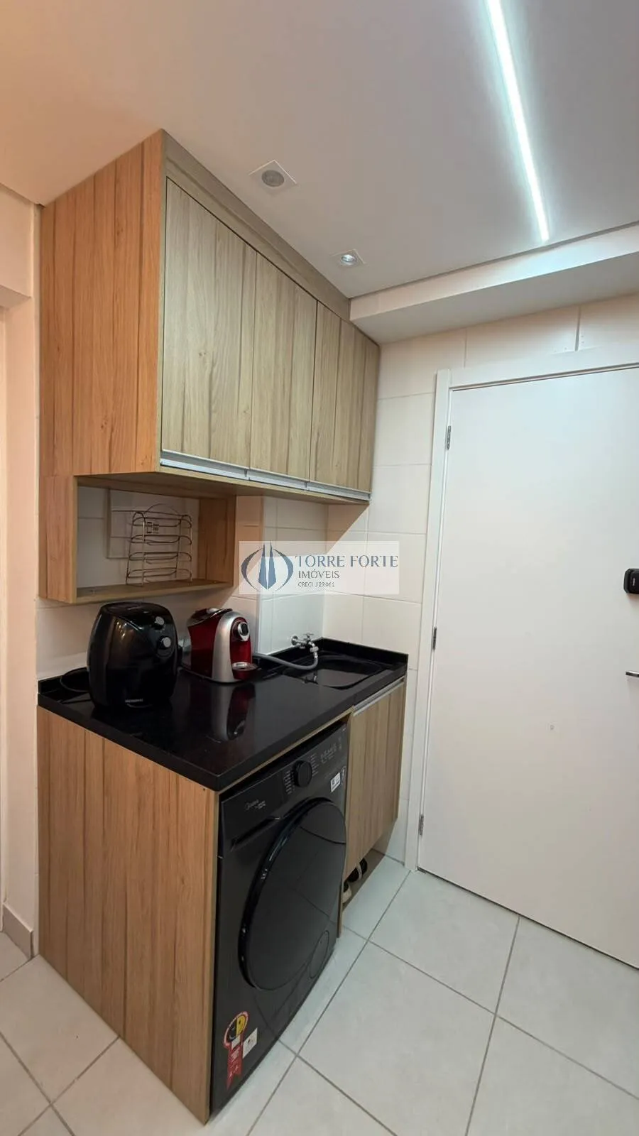 Imagem Lindo Apartamento com 2 dormitorios sem vaga , Varanda na Vila Ema.