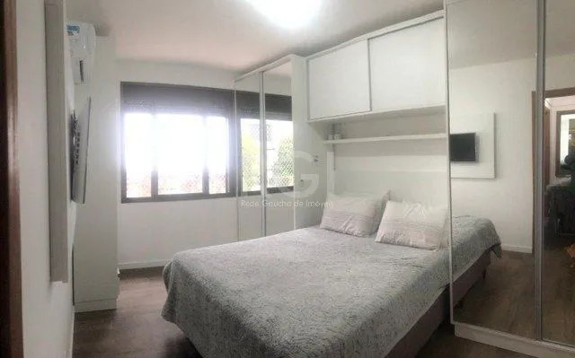 Imagem Apartamento para Venda - 82m², 2 dormitórios, sendo 1 suites, 2 vagas - Petrópolis