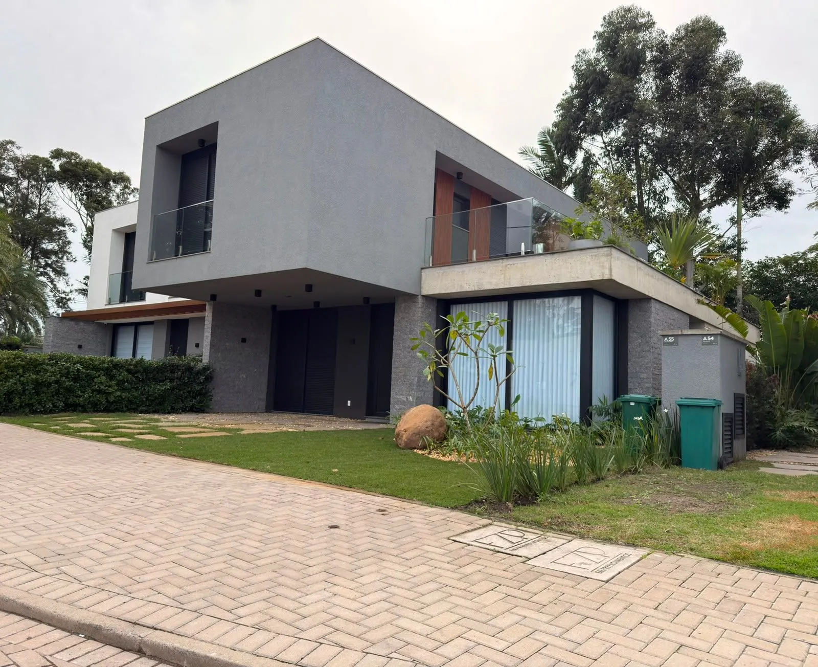 Imagem Casa de condomínio à venda em Xangri-lá, Atlântida, com 4 quartos, 294m2