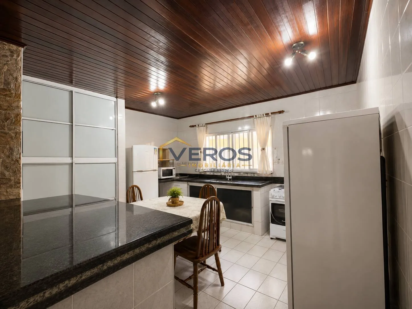 Imagem Casa em Condomínio com 3 quartos a venda na Martim de Sá I Caraguatatuba