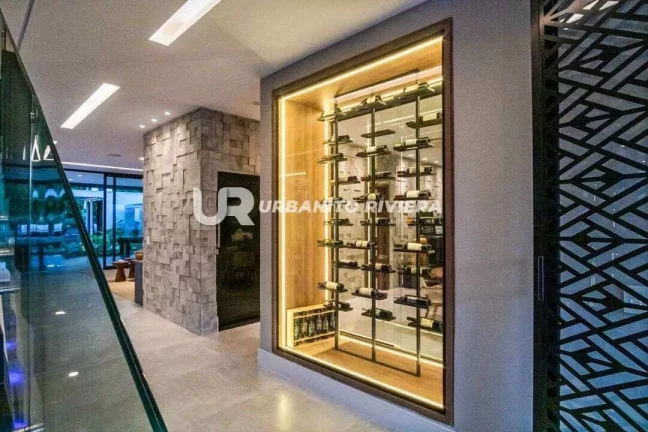 Imagem Residência de Luxo com Cinema Privativo, Elevador e Piscina com Telão Riviera de São Lourenço