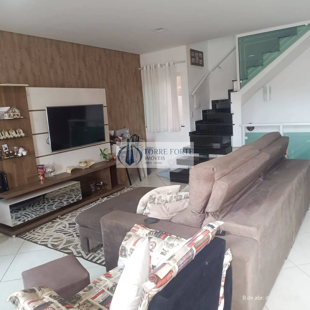 Imagem Lindo Sobrado com 3 Dormitórios, 1 Suíte e 3 Vagas na Vila Matilde