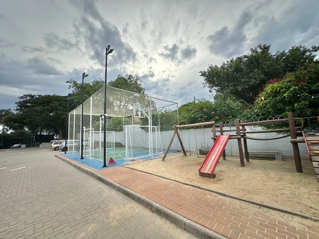 Imagem Excelente casa a venda em condomínio fechado no bairro Vila Nova.