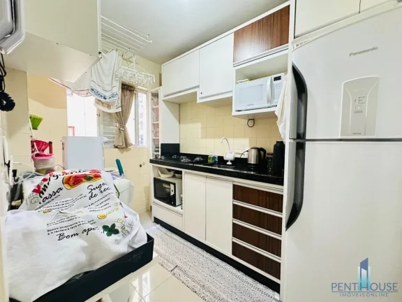 Imagem Apartamento Quadra Mar para Venda em Balneário Camboriú, CENTRO, 2 dormitórios, 1 banheiro, 2 vagas