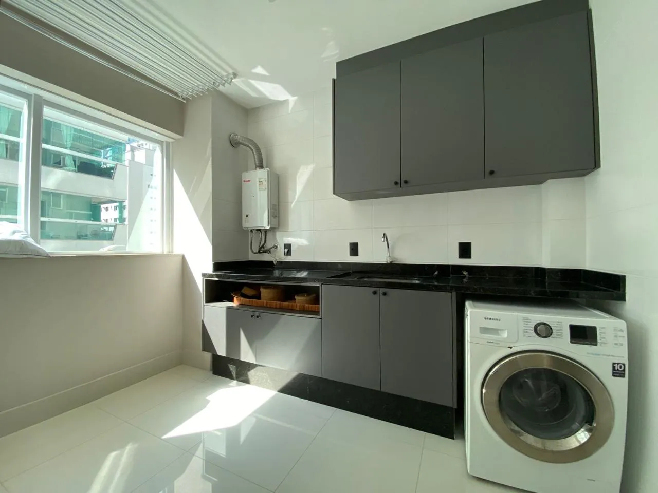 Imagem Apartamento à venda com 1872m2 por R$ 3.300.000,00