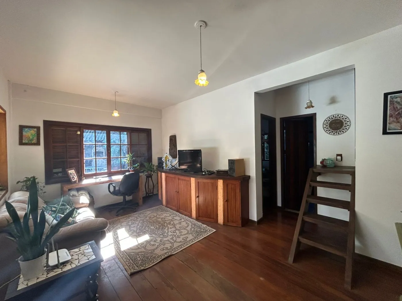 Imagem Casa para Venda em Petrópolis / RJ no bairro Itaipava